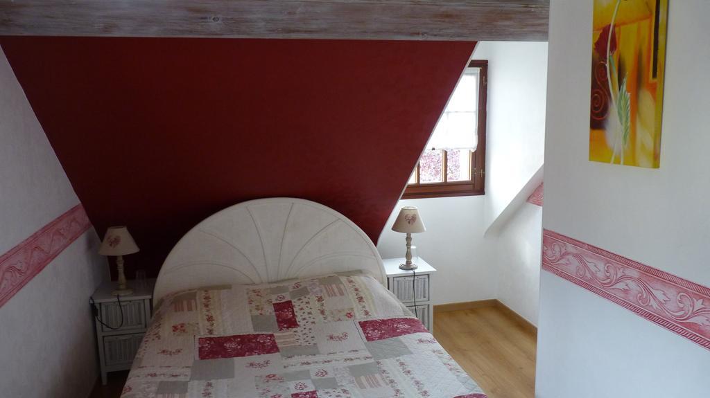 La Cyrillaure Bed & Breakfast Mosnes ภายนอก รูปภาพ