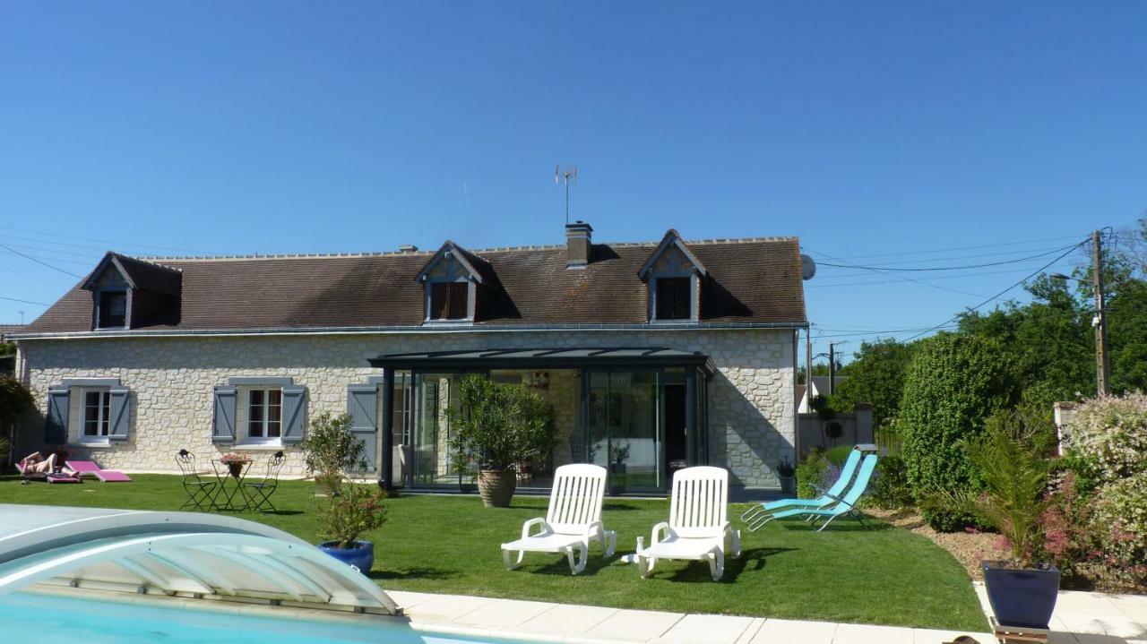 La Cyrillaure Bed & Breakfast Mosnes ภายนอก รูปภาพ